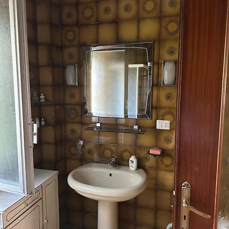 La Casa Delle Camelie Apartment *